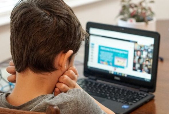 1768333064_thomas-park-6MePtA9EVDA-unsplash-1