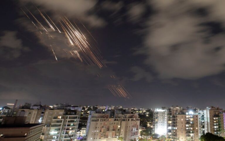 1750156516.171424984