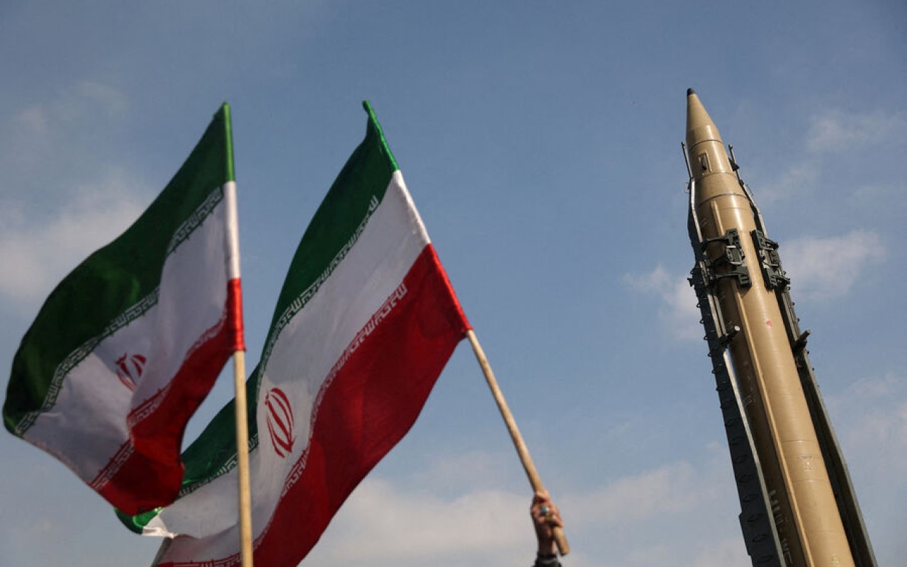 1750612817.2025-03-14T062340Z_217522507_RC2MRCA4LHRE_RTRMADP_3_IRAN-USA-ECONOMY-pic_32ratio_900x600-900x600-72274