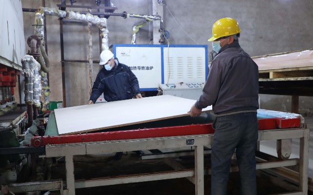 1750845685_f4686e7e-f22f-3424-a3d2-696d3b69429d