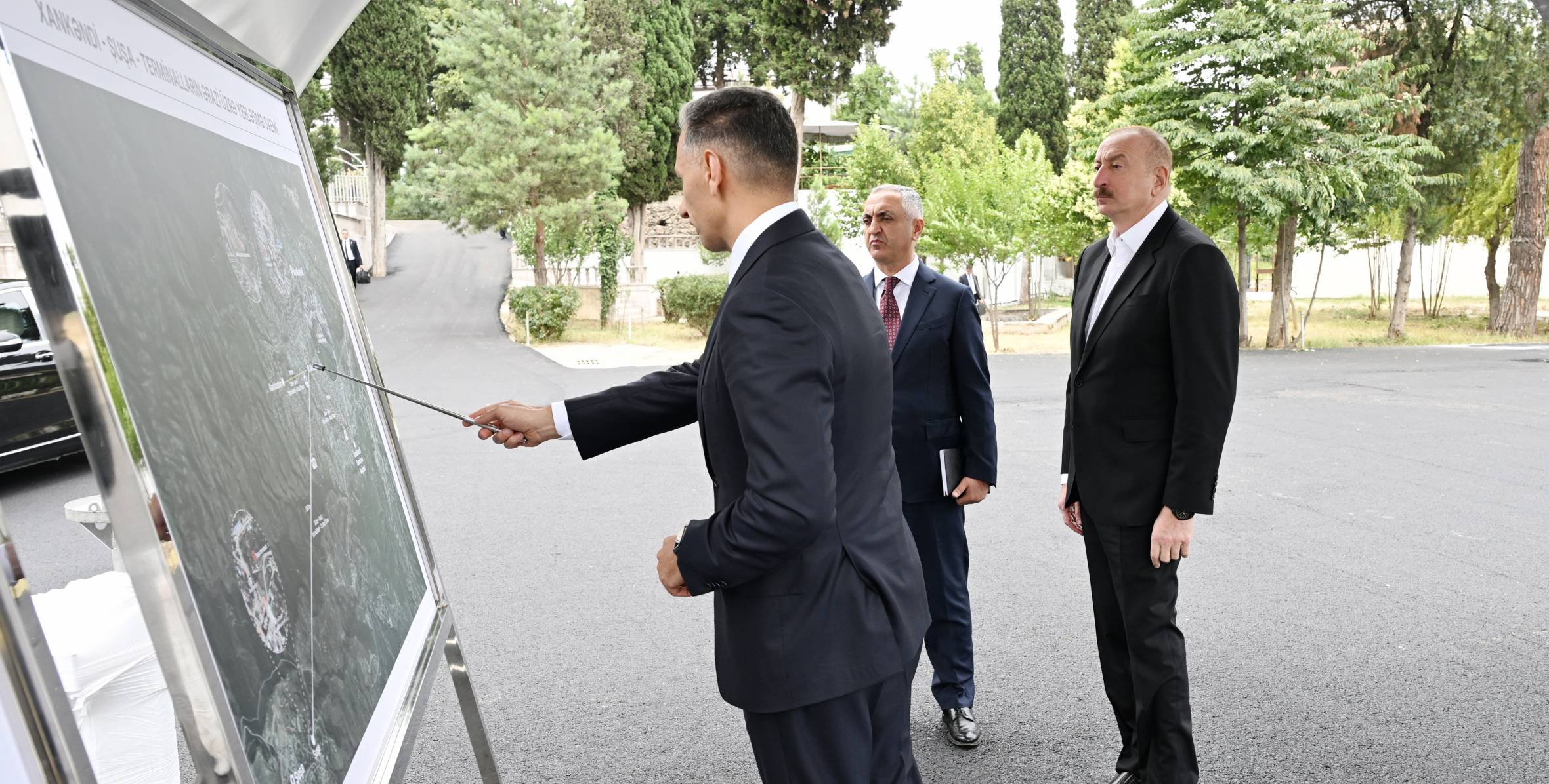 1038c085bb8d7d49768ac14a2fd42033_5675971