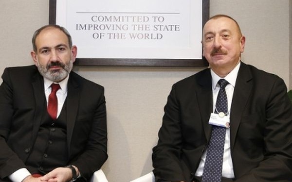 1751486633_600_pashinyan-aliev2