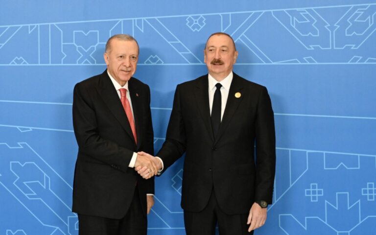 1751622251.17516220381664652007_1200x630