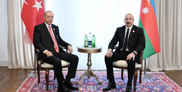 2a997303554af2b0c88e63fc19a8998d_1672181