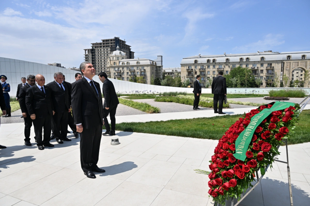 BvZLeJZ1LHUtQhBbeKpyqKL5OmmtsAhQ8PLRSTbt_1200