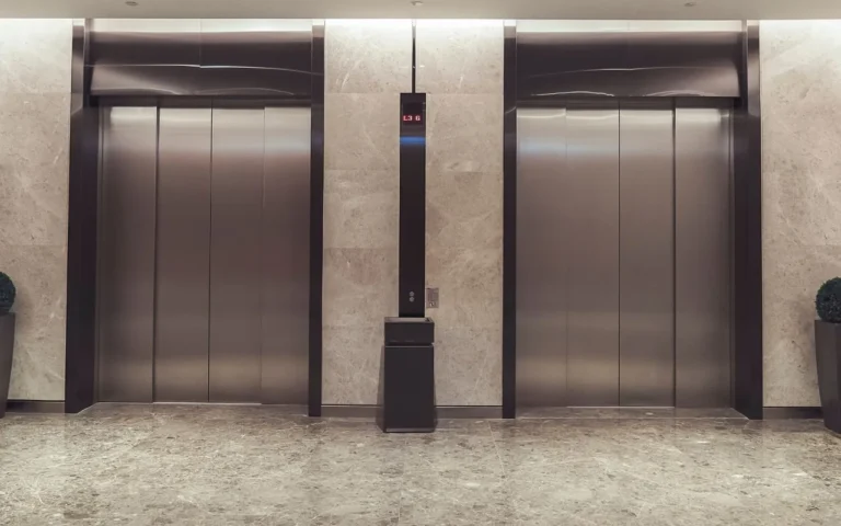 1755151229.Hydraulic-Lift-vs-Traction-Lift-Blog