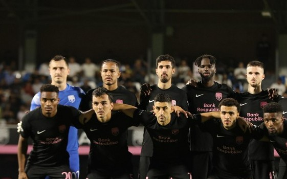 1755188574_866a44fa-a0c0-3475-a5b4-19512bc05b18_850