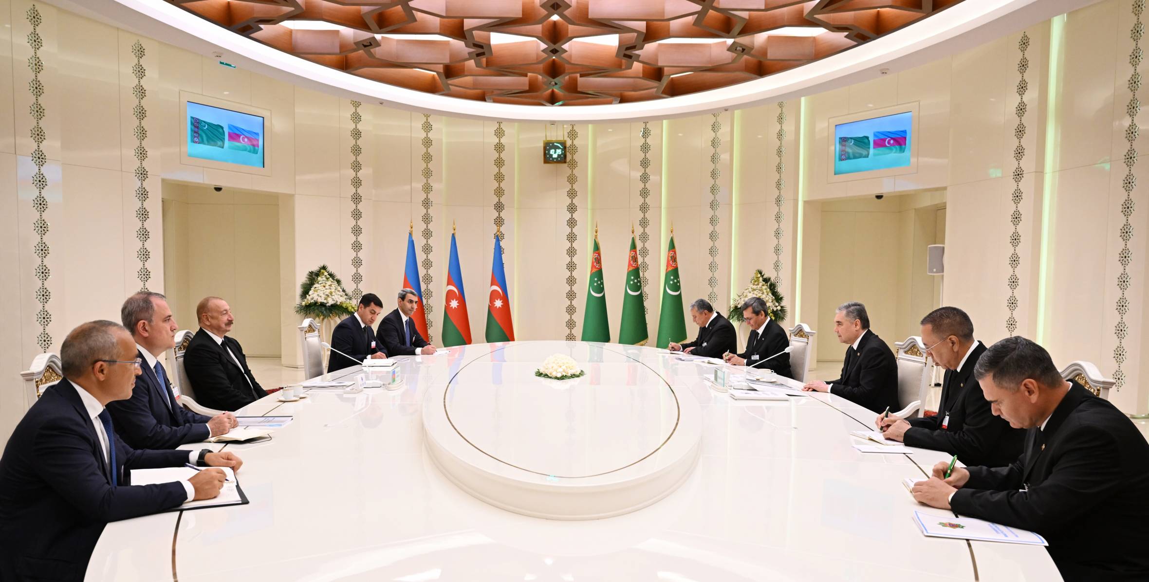 a090ca0480ce4def52d32142229f63b2_8679550