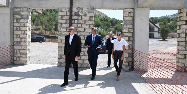 b7a4b6066129ce0a6ea4617a23ace6f7_4519508