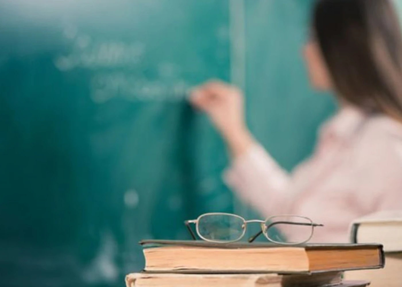 1727175449.1696068991_muellim_1200