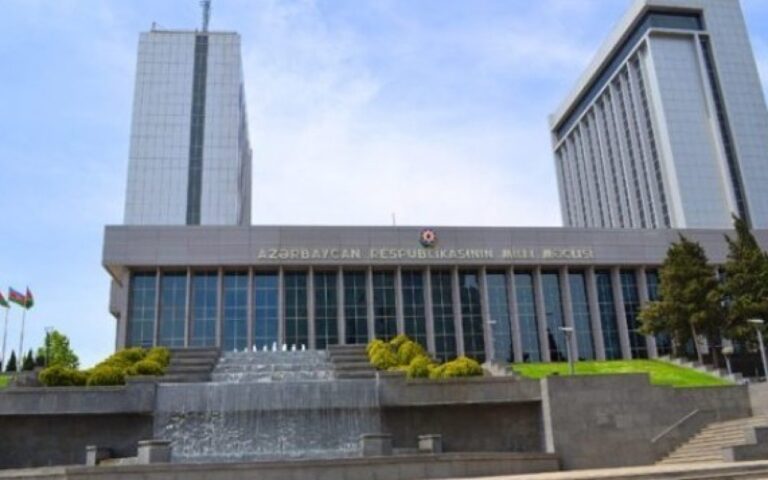 1749798990.1676621345_1665037980_1655755394_millimeclis123 (1)