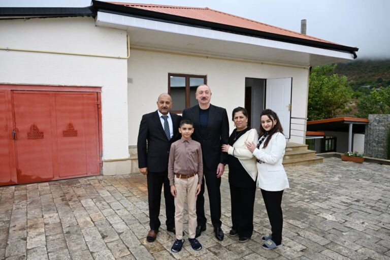 1757846845_22f0fac0cb1d8ea9095502330ddd577c