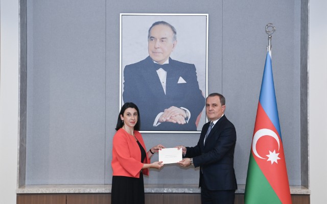 1758291946_1758290813236179907_1200x630