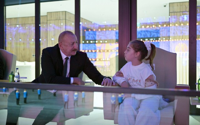 1759087925_175908533460969781_1200x630