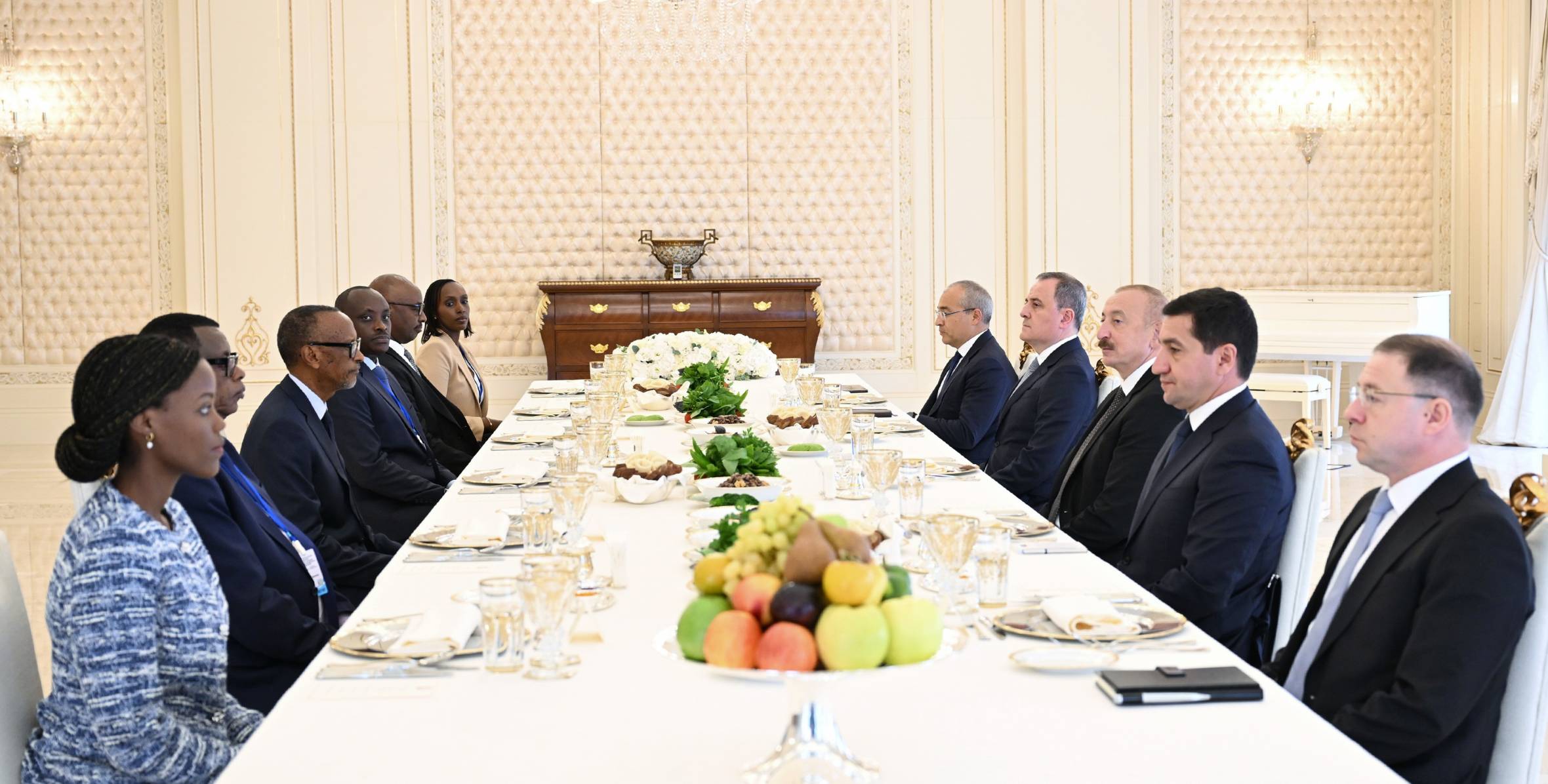 337743accec8e08b42d38433bd97e58b_8690419