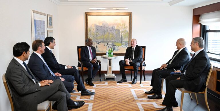 62ef5f61cd05d32b6777155cef2c3475_8413601