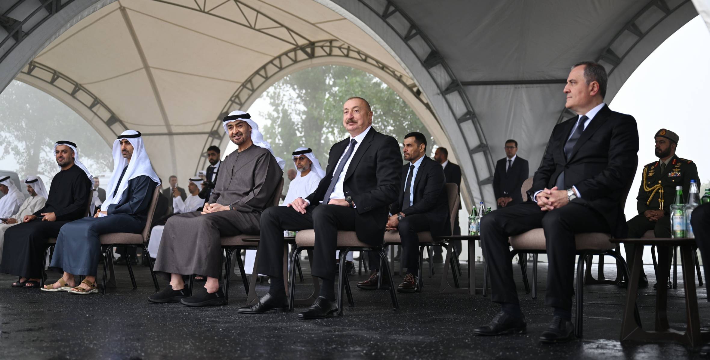 a0663d917f5b1cc4a2d9992282ec7b4c_2753498