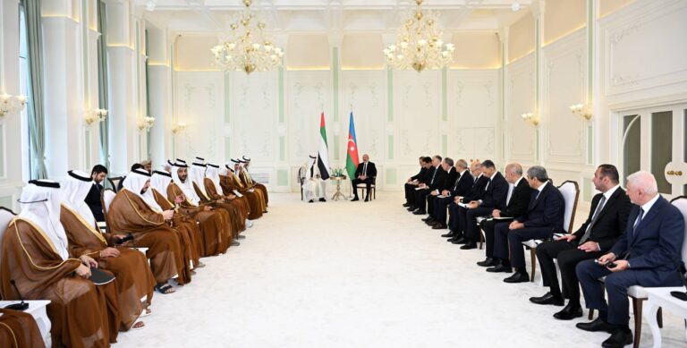 d0430ef33ae6054c6486f18196573fd4_9575139