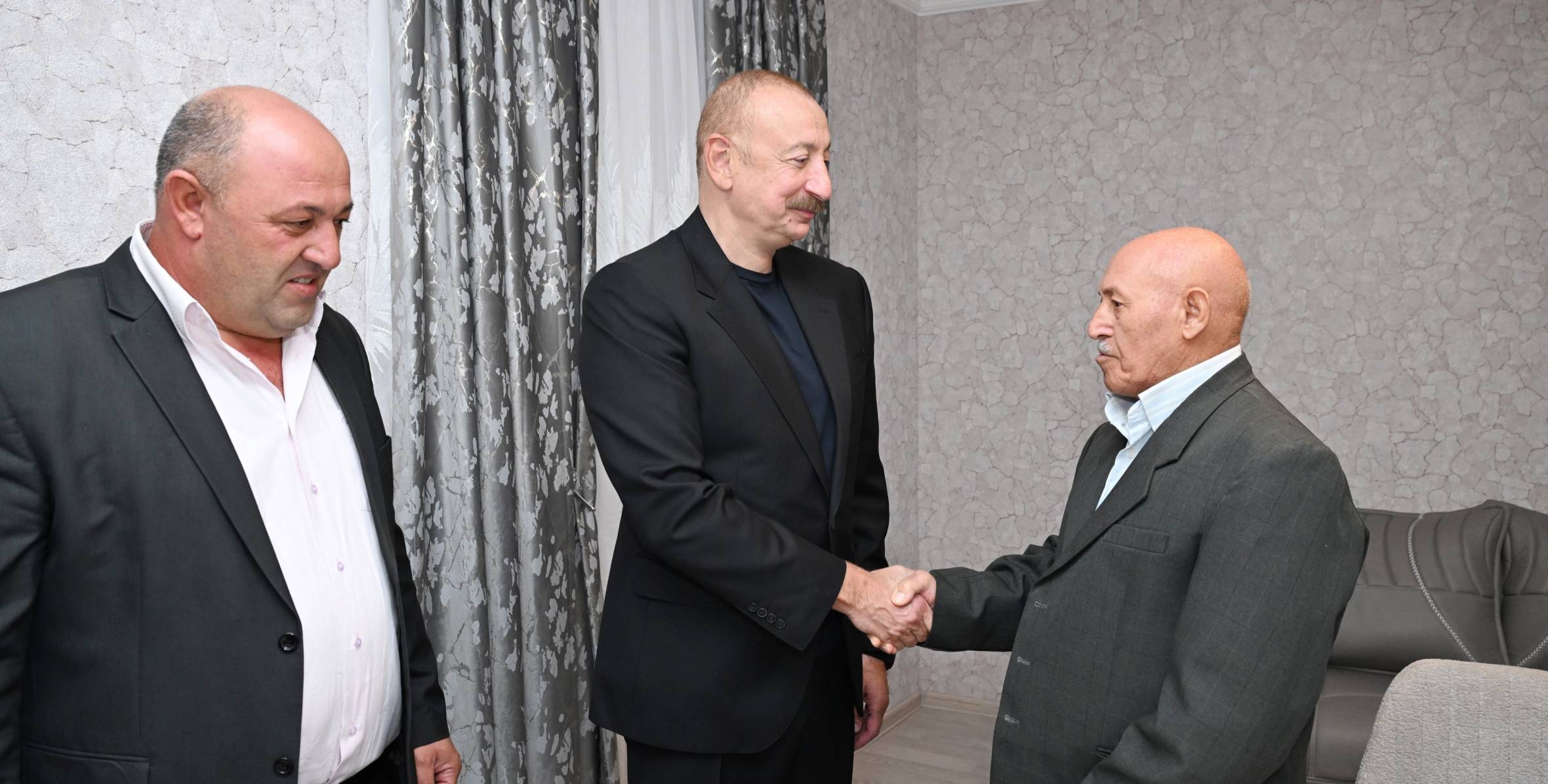 ec8c7c5b4cb4b95f165942cc8d9dae94_9857899