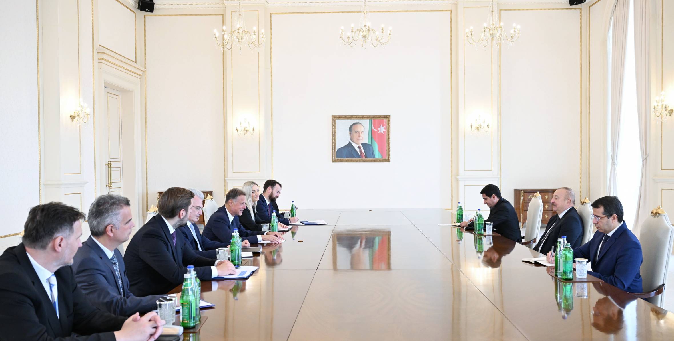 12fe5159c906c7f1d3c009138d85d39c_6358278