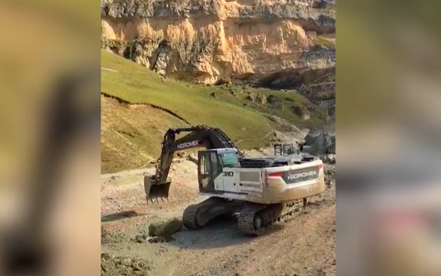 1759484099_Screenshot 2025-10-03 133425