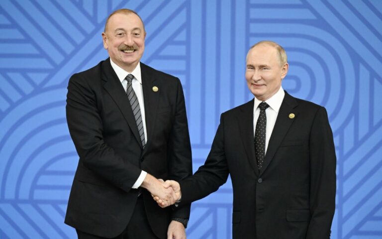 1759828582.eliyev-putin