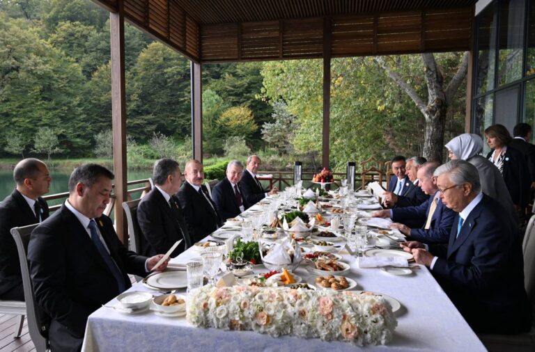 1759847884_a2fe665f8e8f0bed5b0d4fffed55747d