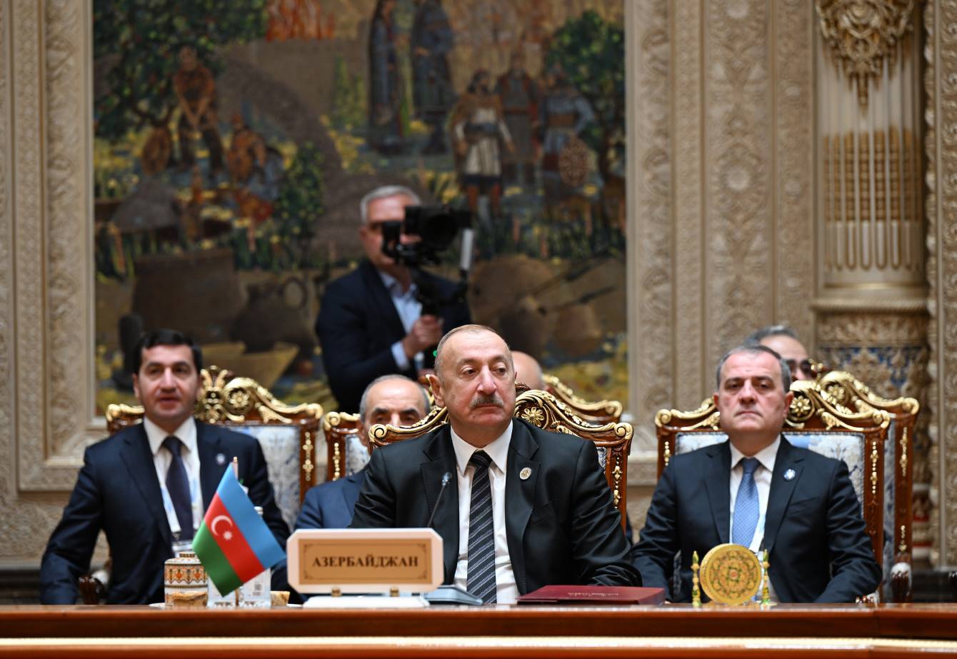 1760091004_40dc2a43e26b947671a725080de6b718