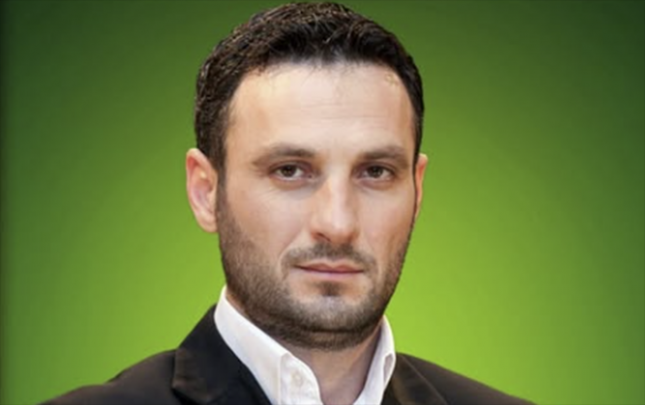 1760597647-1219258-resad