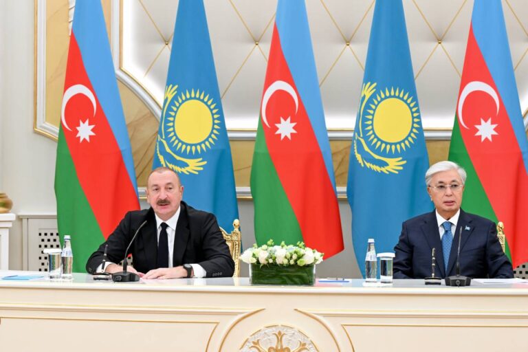 1761041693_1b45d2e934512ee74599901c73c9bc07