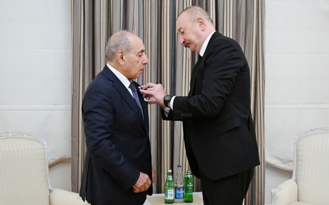 1761129900_1761129682292107332_1200x630