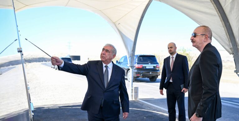 46b8f2e387eb0a0a84018913278ab4f3_2934509