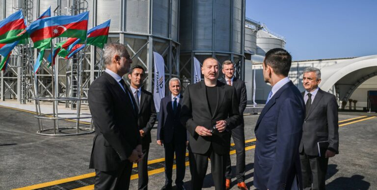 b56b6d844f9acaf25573cc4f311dcb89_4150420