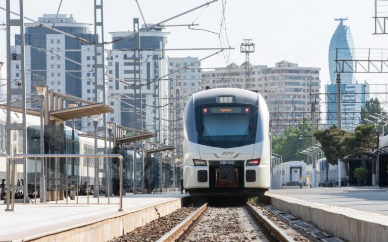 1763447609.75e9be66-4406-3c19-ba4c-64df22f5d4f6_825