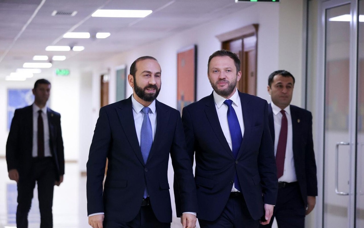 1764264176.69995513_0_0_1600_901_1920x0_80_0_0_6c505dad215c4455a6b1cd027477e559