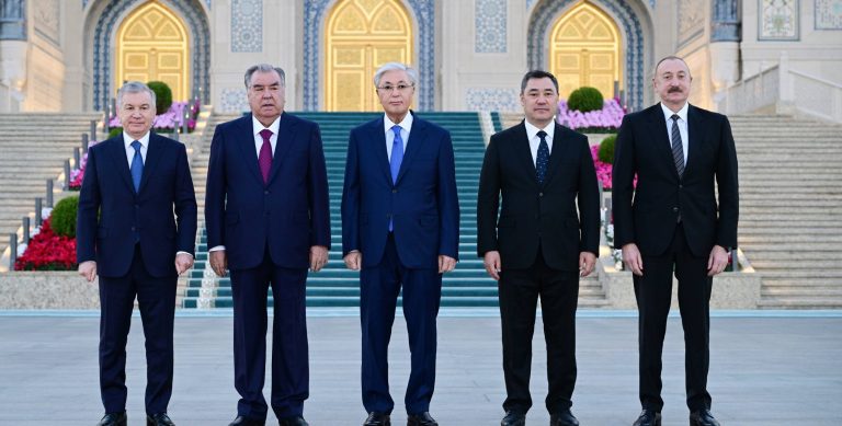 c4516561e24bfc5668eb21bfd2dad2fa_3991120