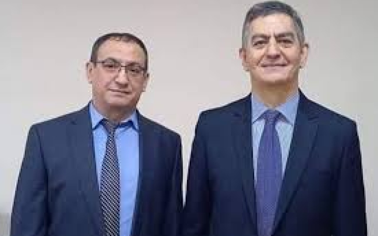 1764508537.images (2)