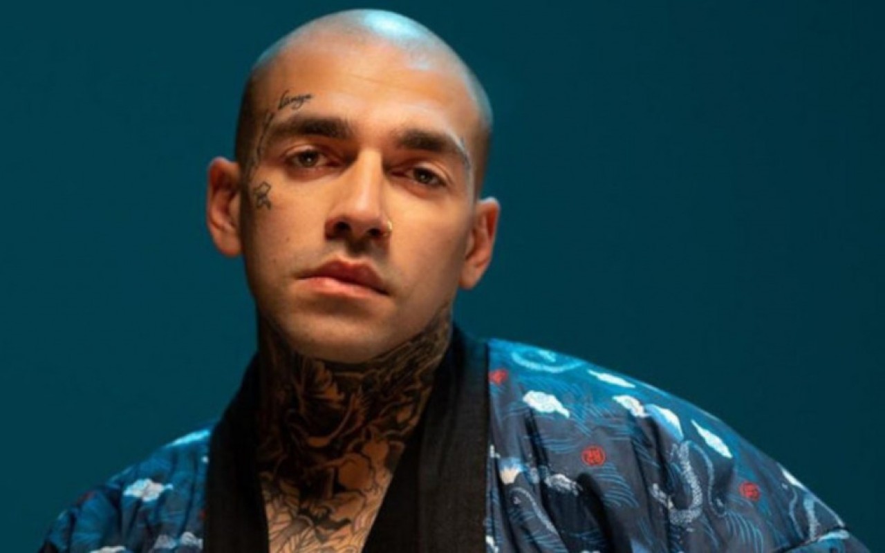 1764682421.ezhel-a4ro_cover