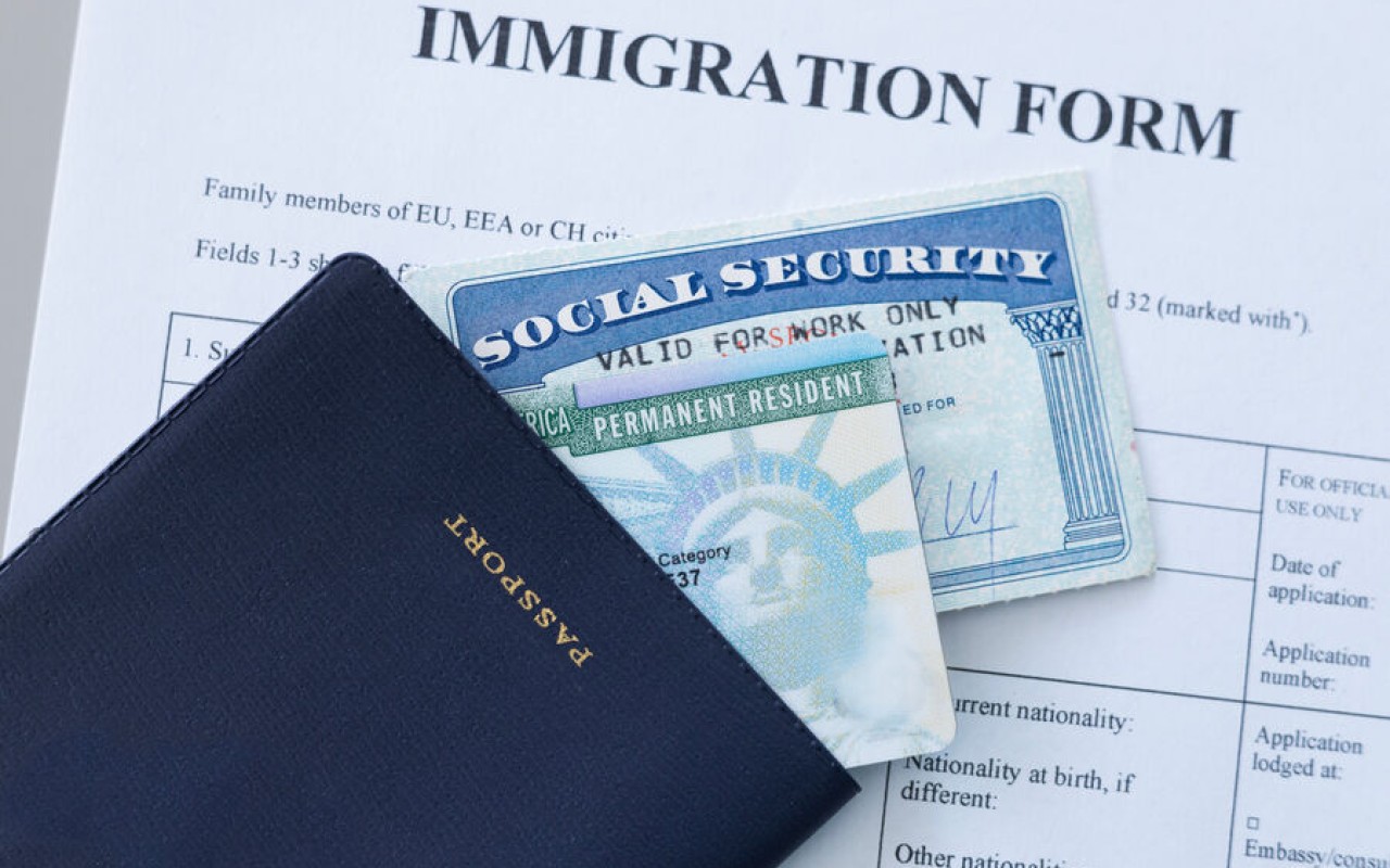 1766123296.upload-shutterstock_2530012885-pic_32ratio_900x600-900x600-27203