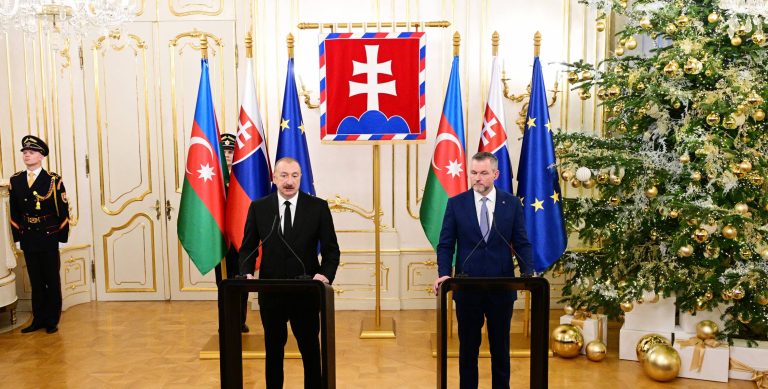 5a86878d5b365919ee786232c6b4b1b3_9039045