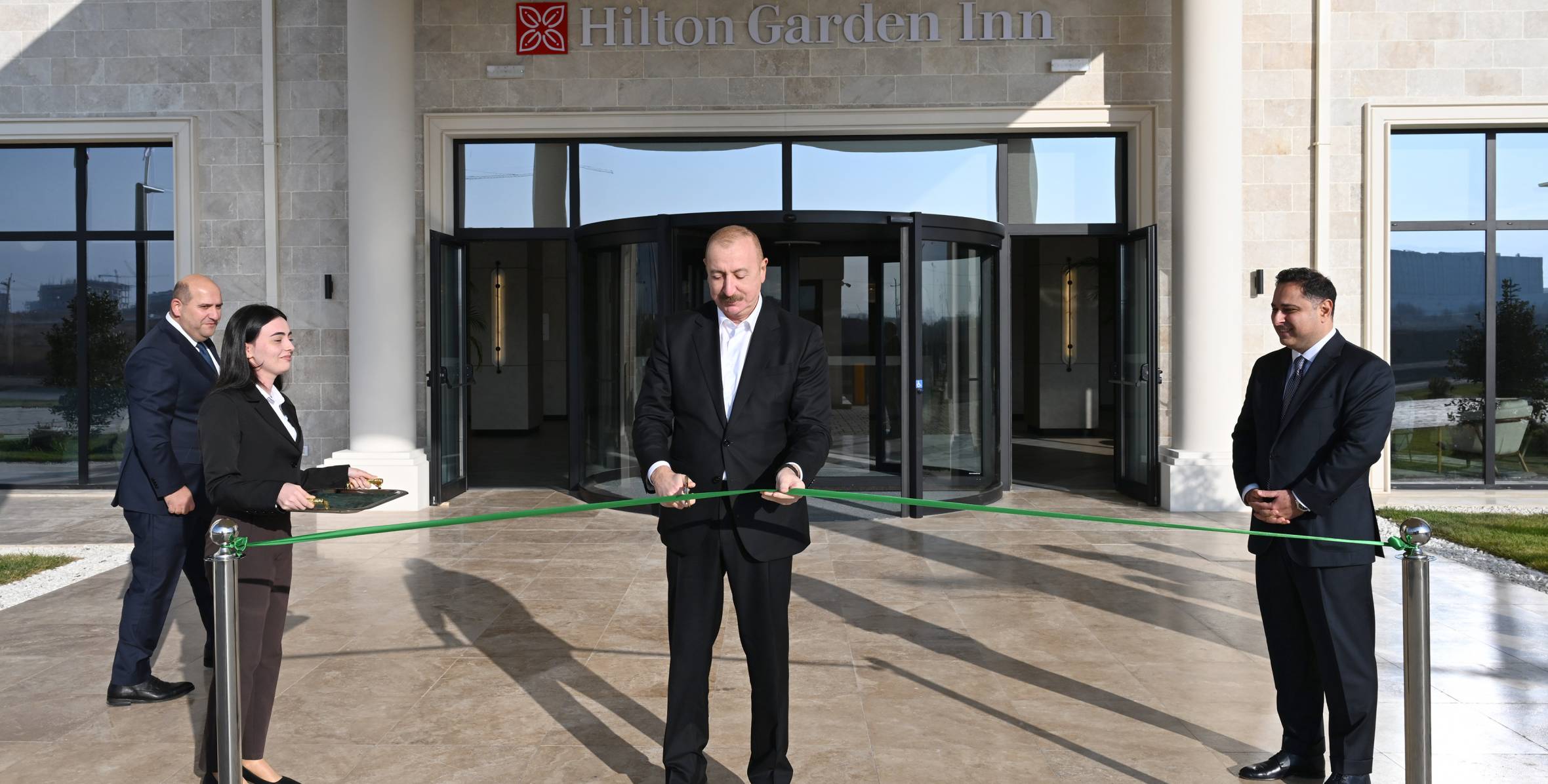 fcf8cabc8a5253ae7e650be07a7f60e0_8160776