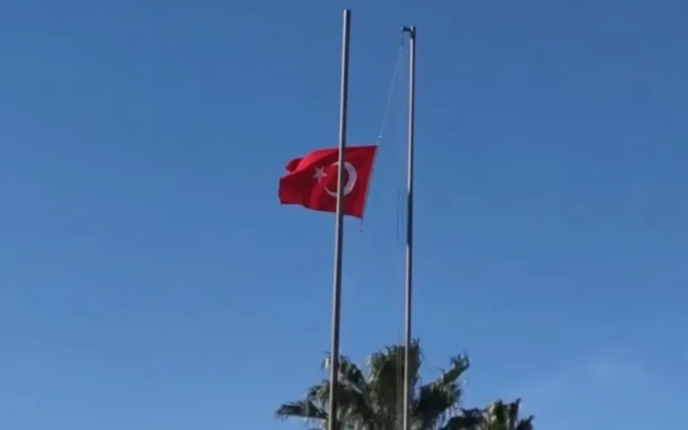 1768920209.1200x675-turk-bayragina-alcak-saldiriya-ankaradan-jet-yanit-sorusturma-baslatildi-1768917887232