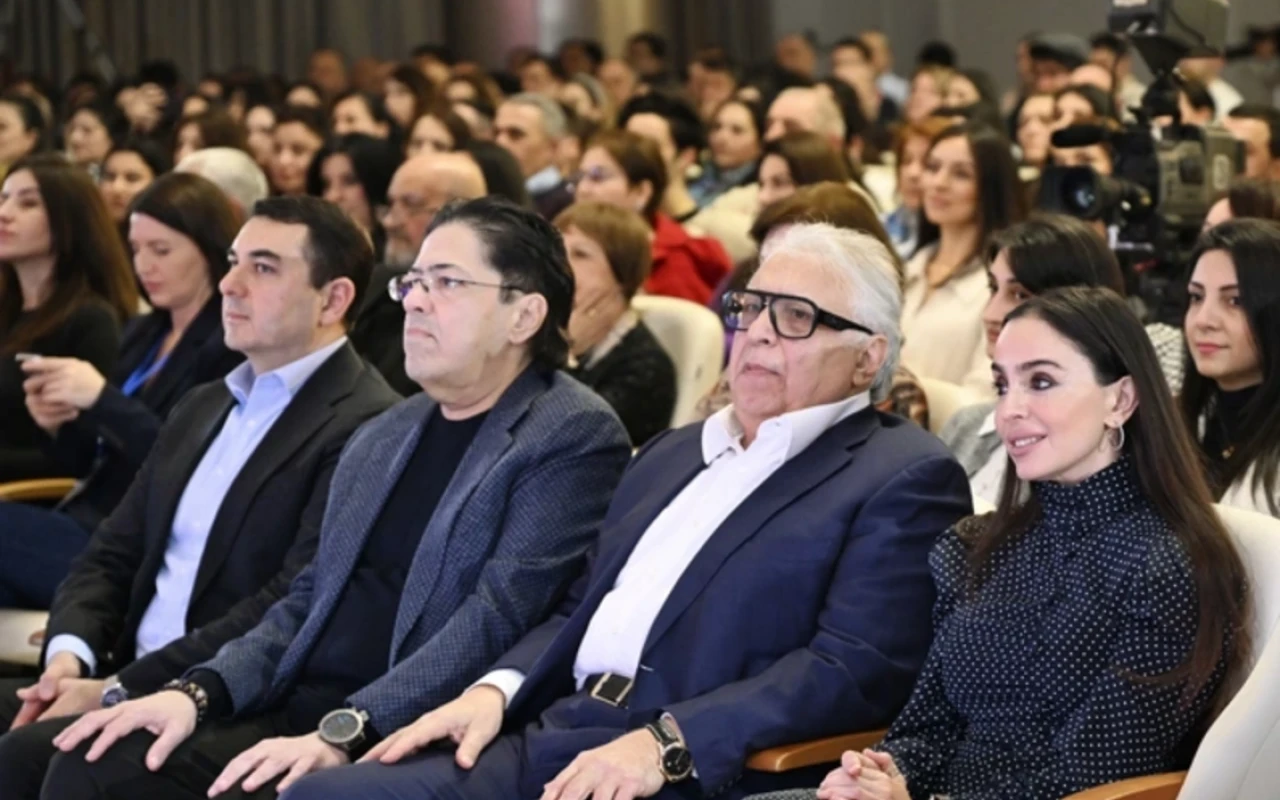 1770456945.5571ElqF1uus6Q6IzeRPwYY27EpFJUSBBNX1QbwA_1200