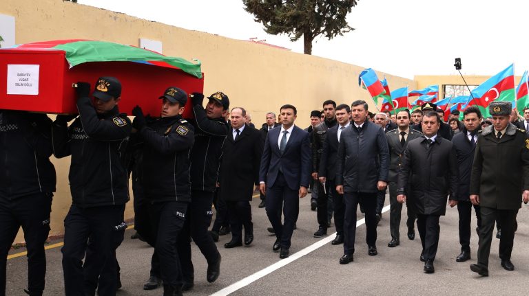 39f32c7eb13abdd9c49b1b02c3113af3