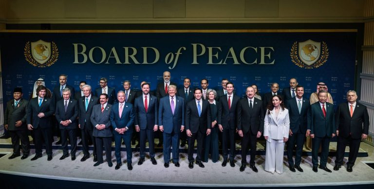 9b37733623f1120a46cf68f365c391e9_4709536