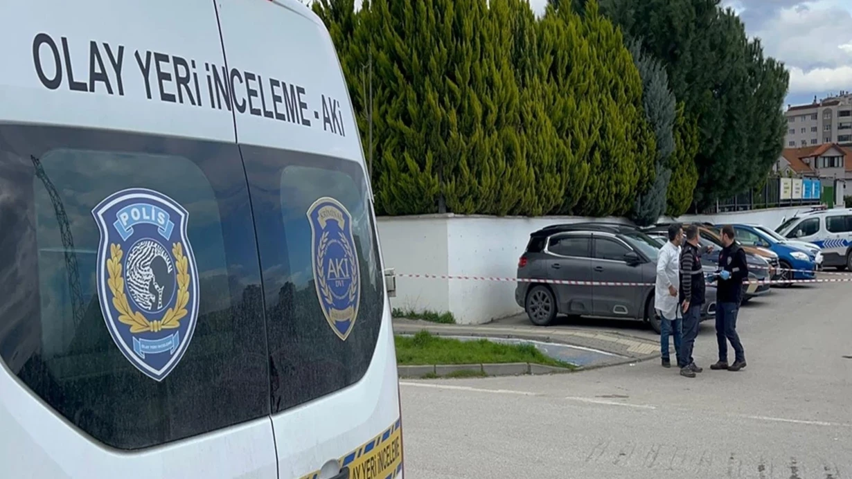 bursada_okul_cikisi_eski_sevgilisi_tarafindan_vurulan_ogretmen_kabusu_yasadi_uhyj_1771007087