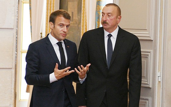 1772981026_ilham-aliev_emmanuil-makron