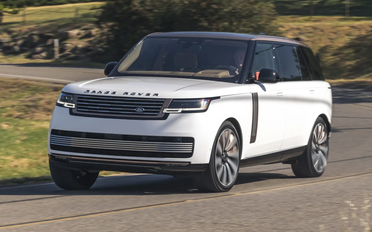 1776671598.rangerover-scaled