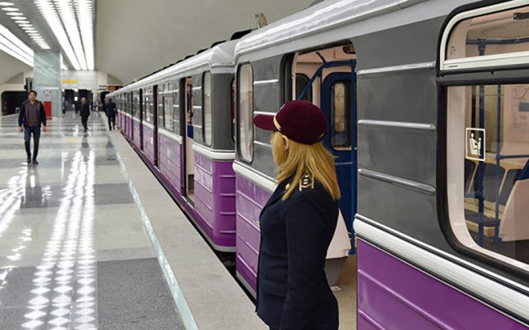 1776760778.metro
