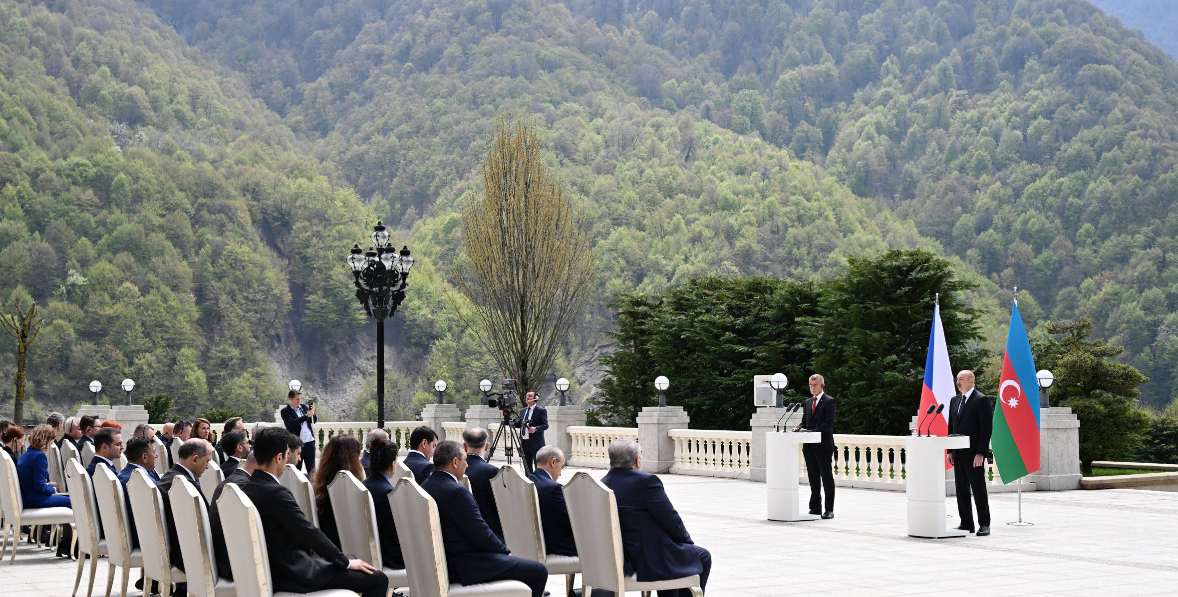 6b43f13c881c3ecc8351736817989be9_8830685